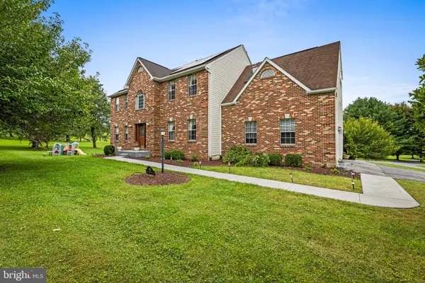 19 Deep Powder Ct, WOODSTOCK, MD 21163
