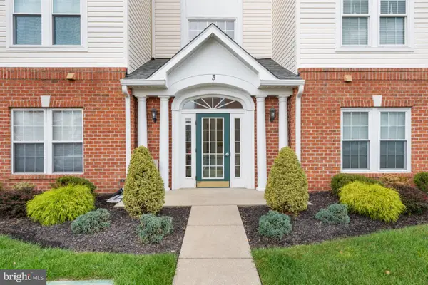 3 Brook Farm Ct #3h, PERRY HALL, MD 21128