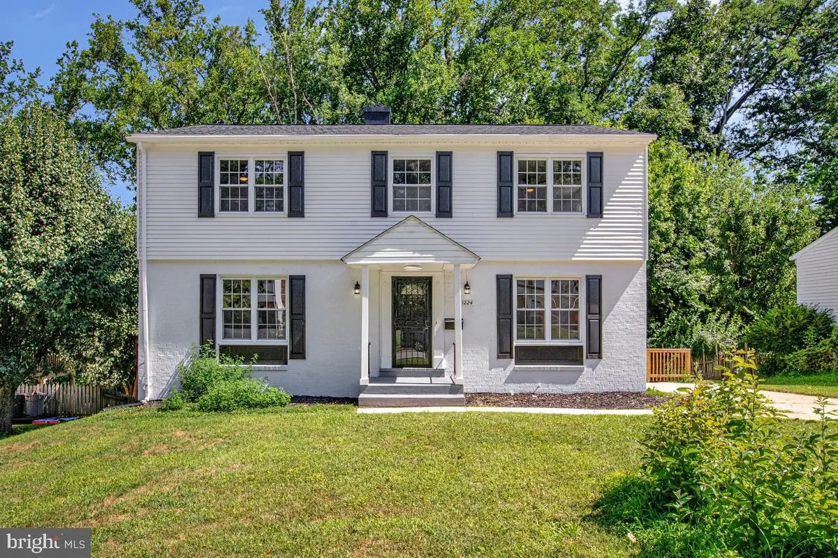 1224 Pleasant Valley Dr, Catonsville, MD 21228 - #1