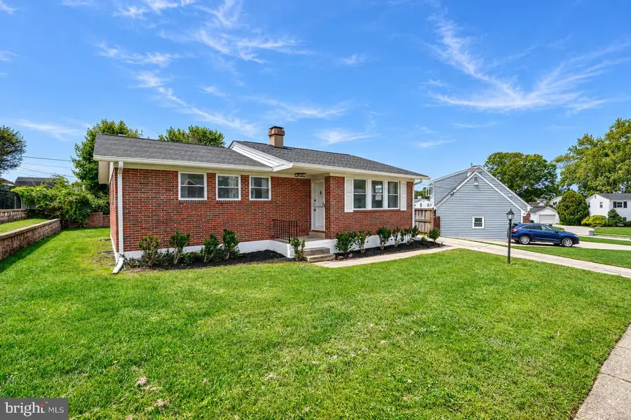 4121 Loch Carrow Rd, Baltimore, MD 21236 - #2