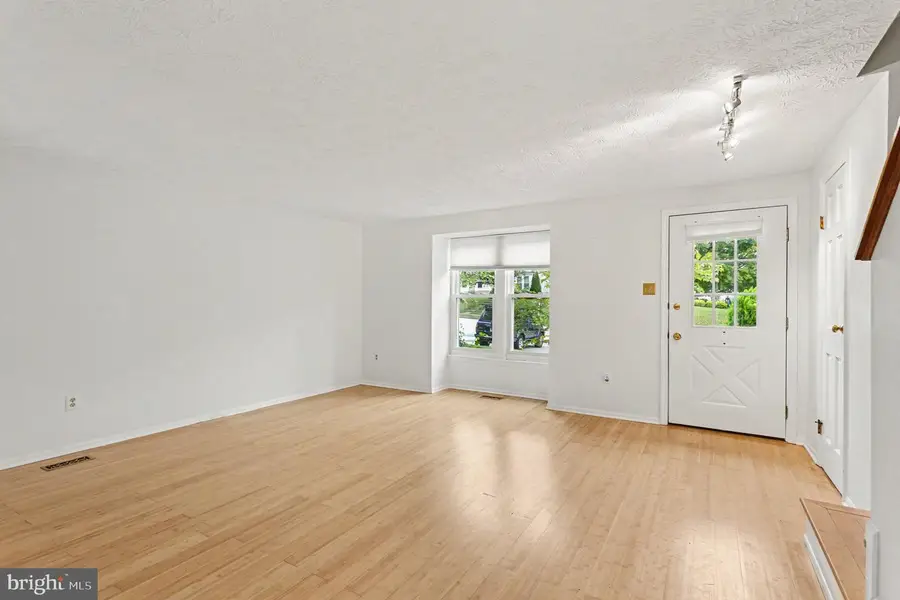 9501 Orbitan Ct Ne, Baltimore, MD 21234 - #3
