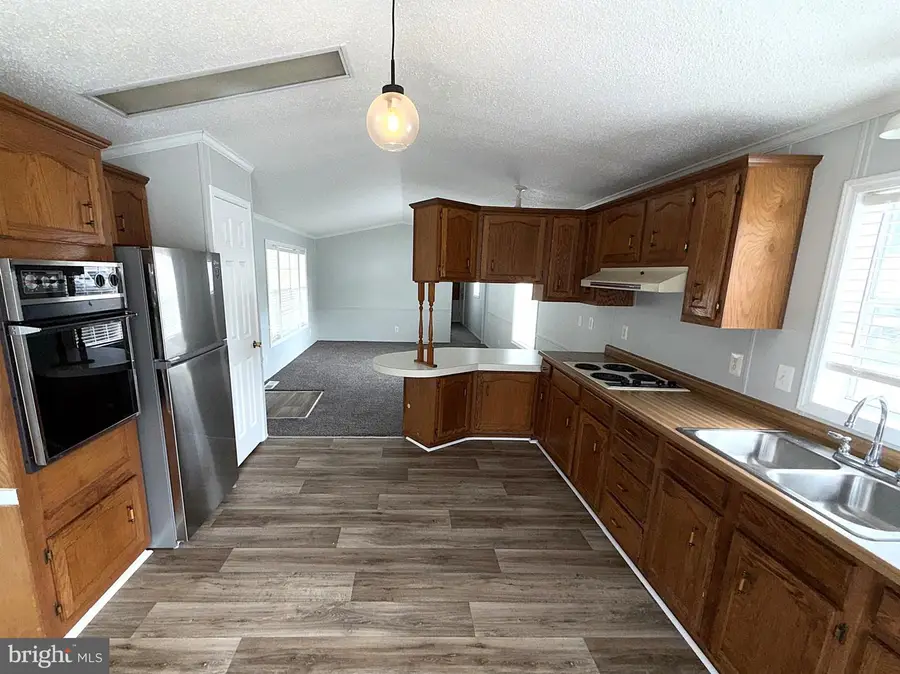 101 Roundup Rd, Middle River, MD 21220 - #2