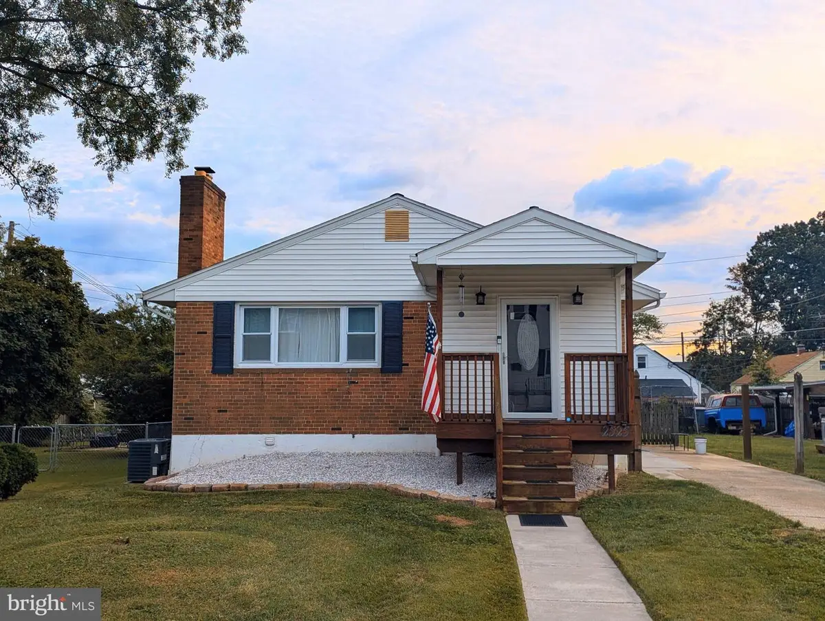 2525 Wendover Rd, Parkville, MD 21234 - #1