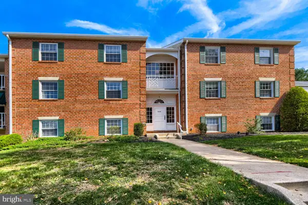 1 Lucan Ct #301, LUTHERVILLE TIMONIUM, MD 21093