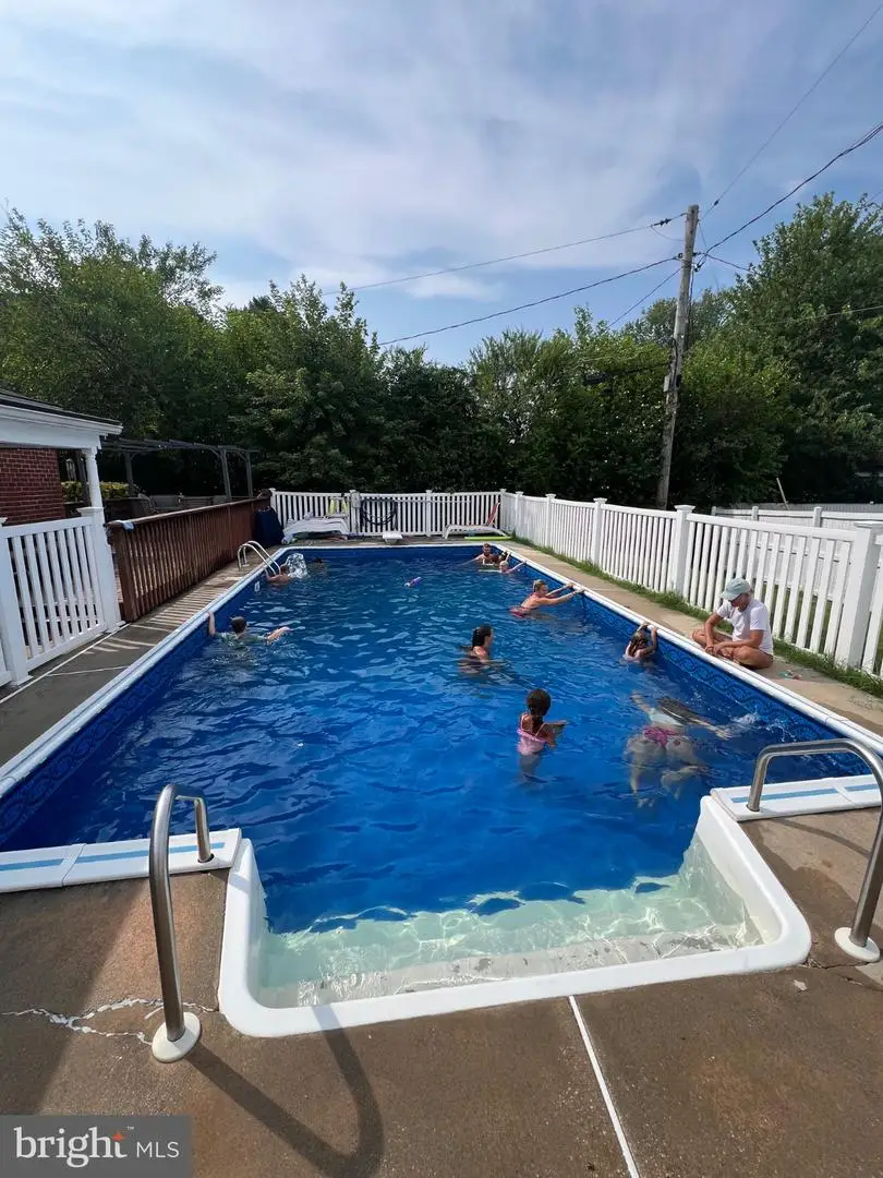 216 Greenview Ave, Reisterstown, MD 21136 - #3