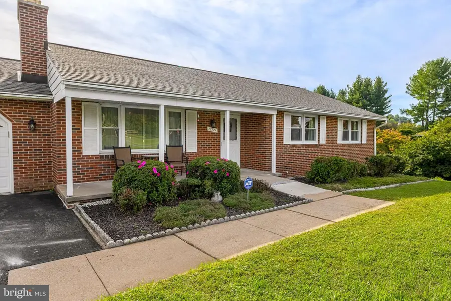 12721 Manor Rd, Glen Arm, MD 21057 - #3