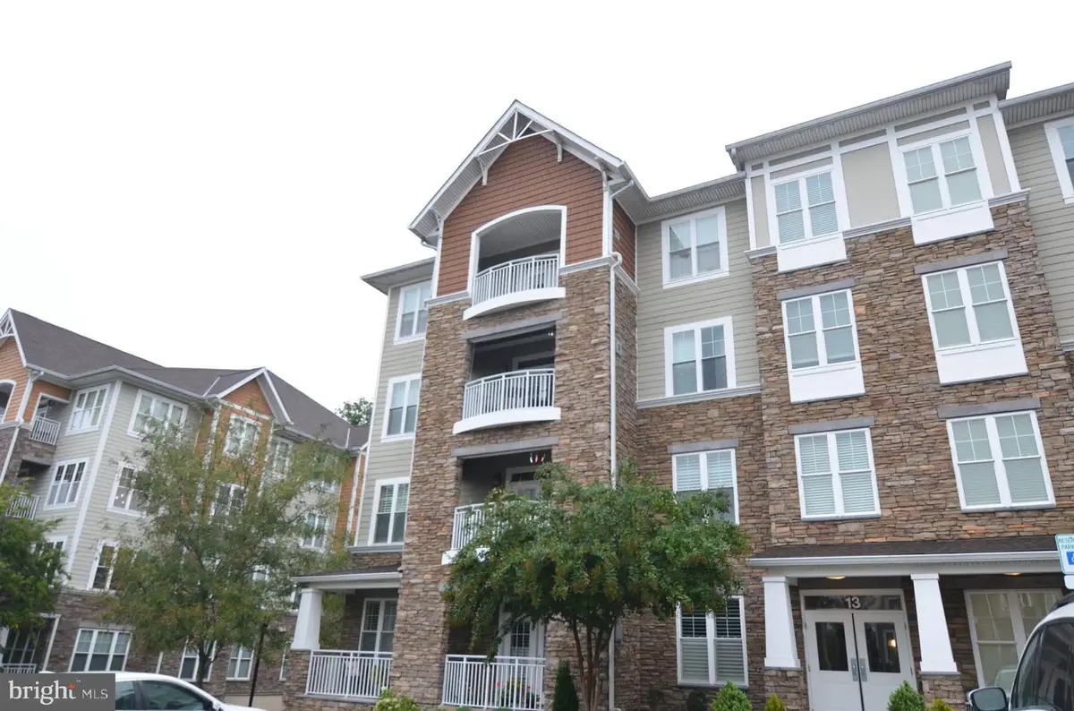 13 Clay Lodge Ln #203, Catonsville, MD 21228 - #1