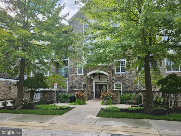 7301 Travertine Dr #401, BALTIMORE, MD 21209