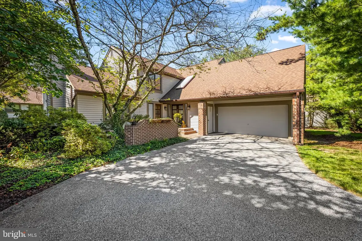 8 Talton Ct, Pikesville, MD 21208 - #1