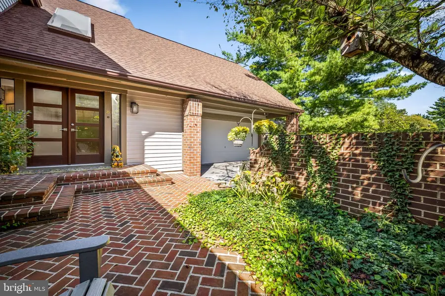 8 Talton Ct, Pikesville, MD 21208 - #2