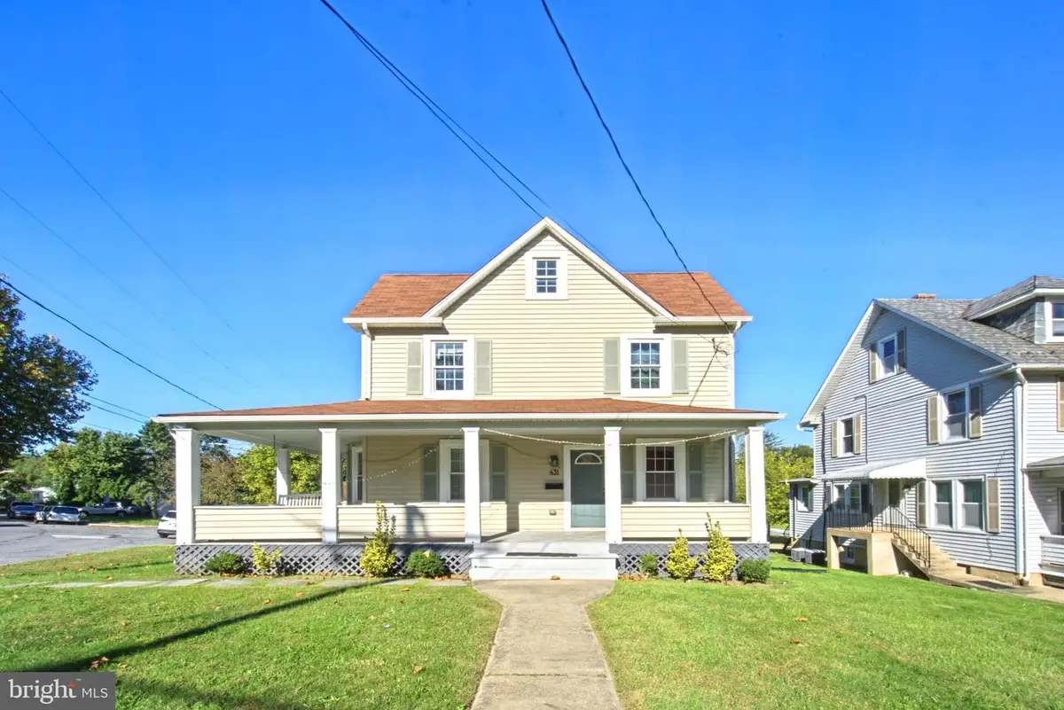 431 Ingleside Ave, Catonsville, MD 21228 - #1
