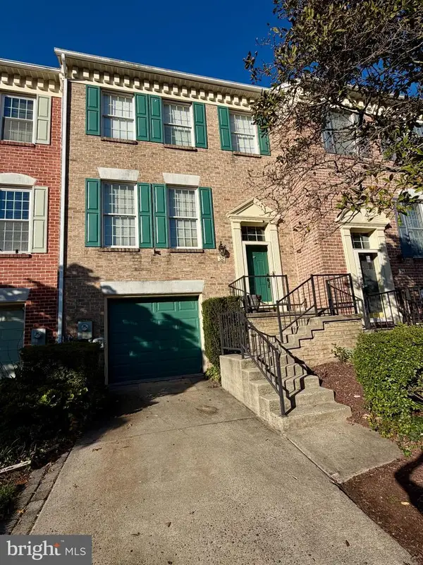 32 Goucher Woods Ct, TOWSON, MD 21286