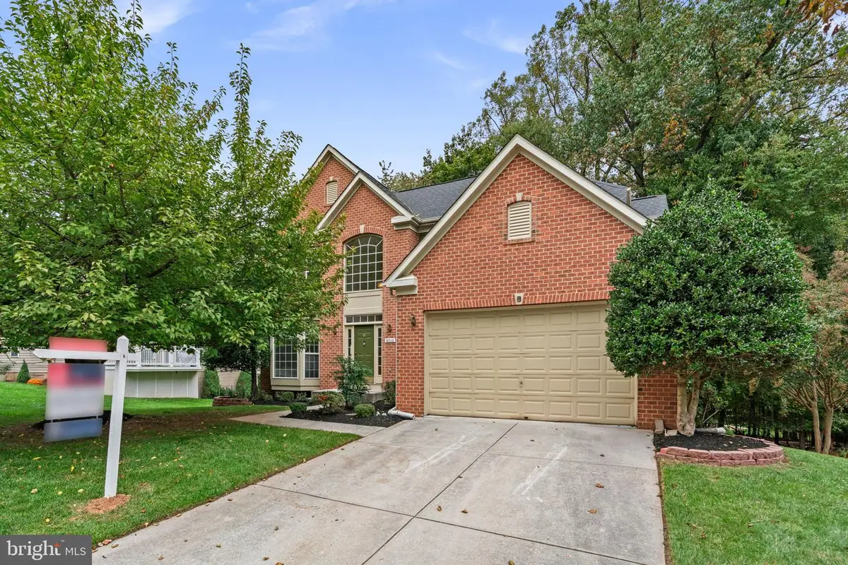 9012 Forest Oaks Rd, Owings Mills, MD 21117 - #1
