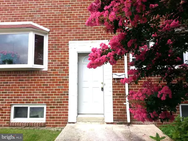 1006 Circle Dr, BALTIMORE, MD 21227