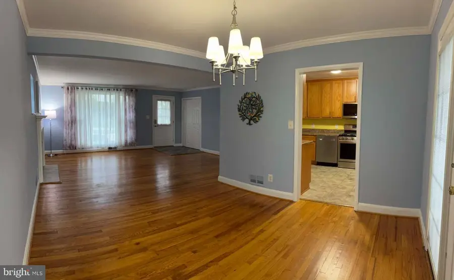 163 Othoridge Rd, Lutherville Timonium, MD 21093 - #3
