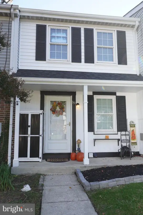 19 Stillwood Cir #19, NOTTINGHAM, MD 21236