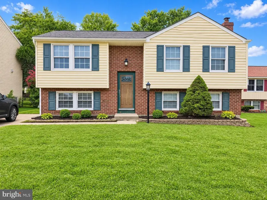 18 Woodmans Ct, Baltimore, MD 21221 - #2