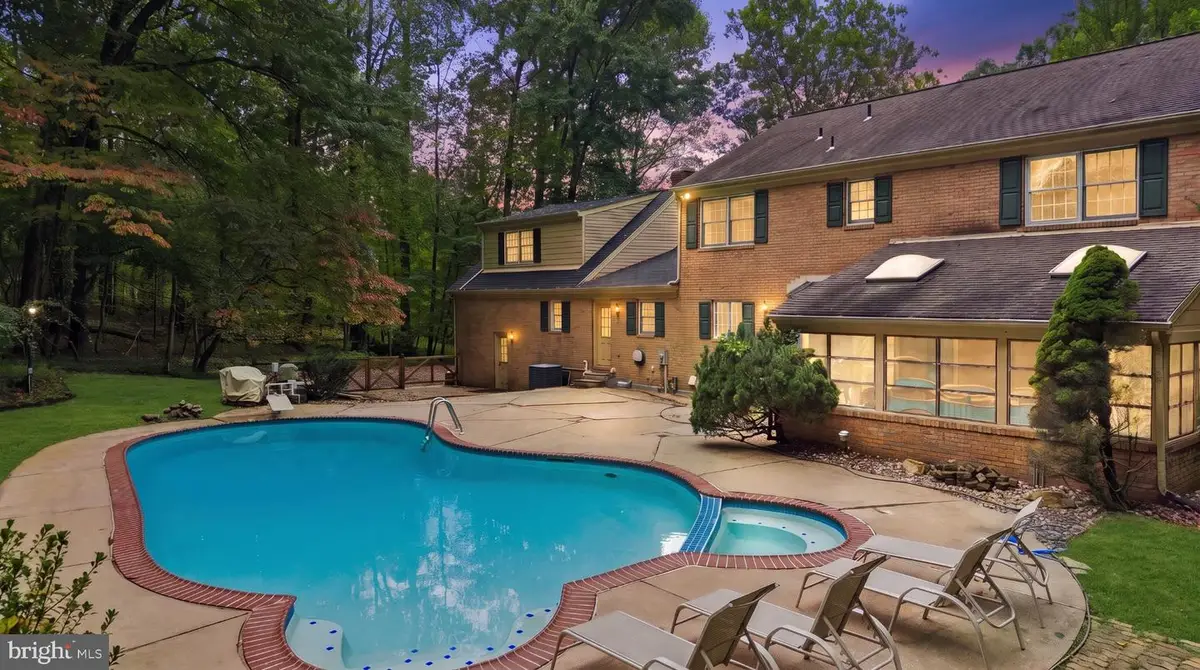 300 Stonehurst Rd, Phoenix, MD 21131 - #1