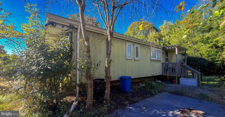 910 Scotts Hill Dr, Pikesville, MD 21208 - #2