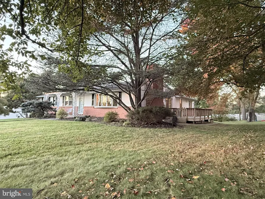34 Sunnyview Dr, Phoenix, MD 21131 - #3