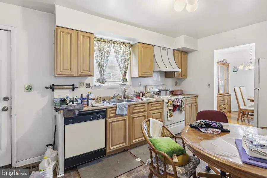 3302 Croydon Rd, Gwynn Oak, MD 21207 - #2