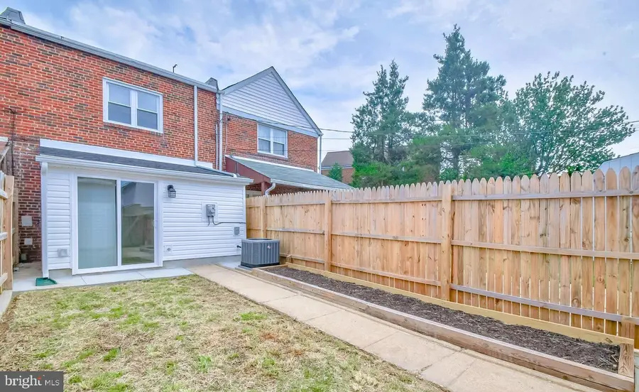 2223 Searles Rd, Baltimore, MD 21222 - #3