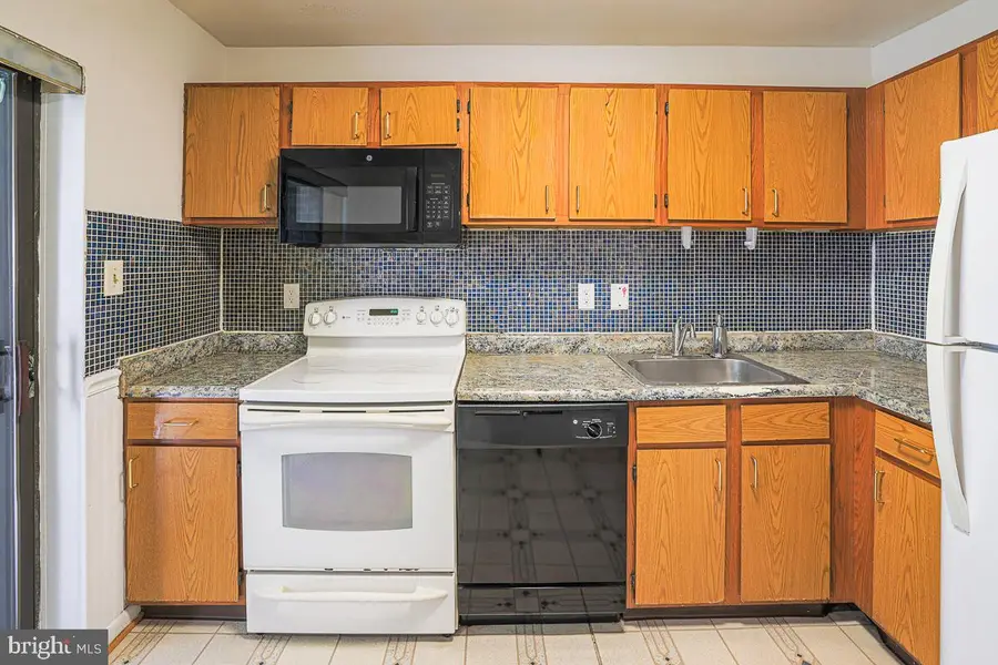 17 Juliet Ln #102, Baltimore, MD 21236 - #2