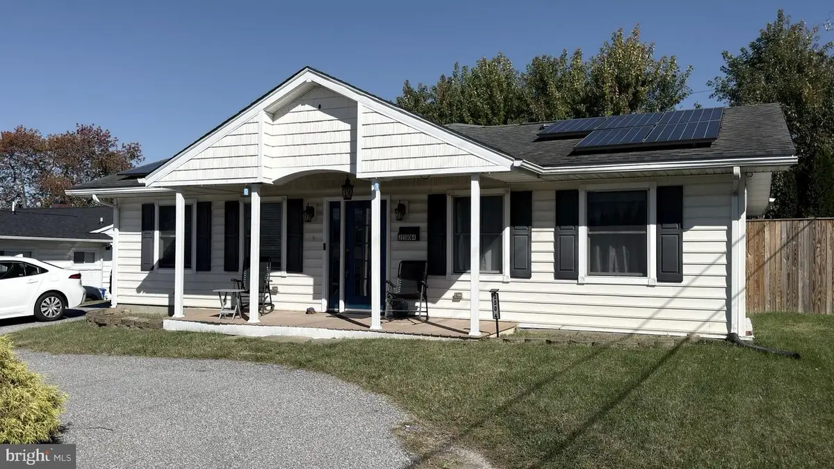 2504 Putty Hill Ave, Parkville, MD 21234 - #1