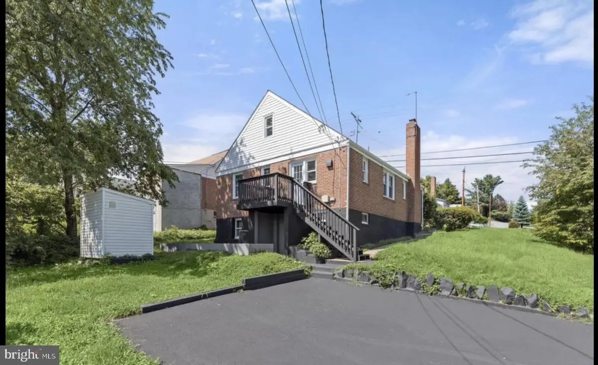5601 Windsor Mill Rd, Baltimore, MD 21207 - #1