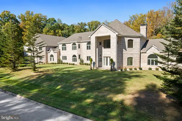 6 Evan Way, PIKESVILLE, MD 21208