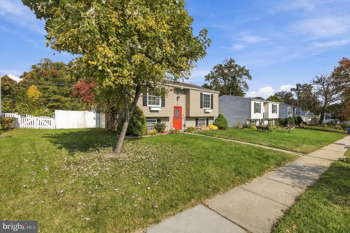 31 Heathrow Manor Ct, Nottingham, MD 21236 - #1