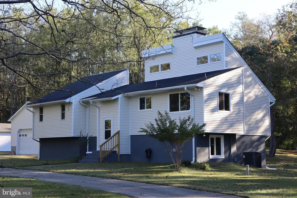 5540 Wells Cove Dr, Saint Leonard, MD 20685 - Image #1