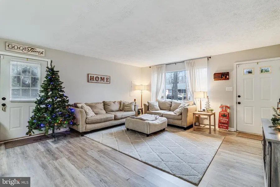 727 Bald Eagle Ln, Lusby, MD 20657 - Image #3