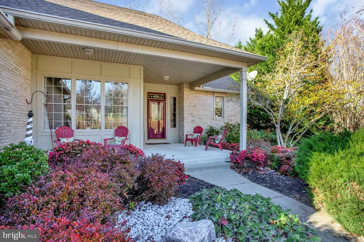 220 Sandhill Ct, Saint Leonard, MD 20685 - Image #1