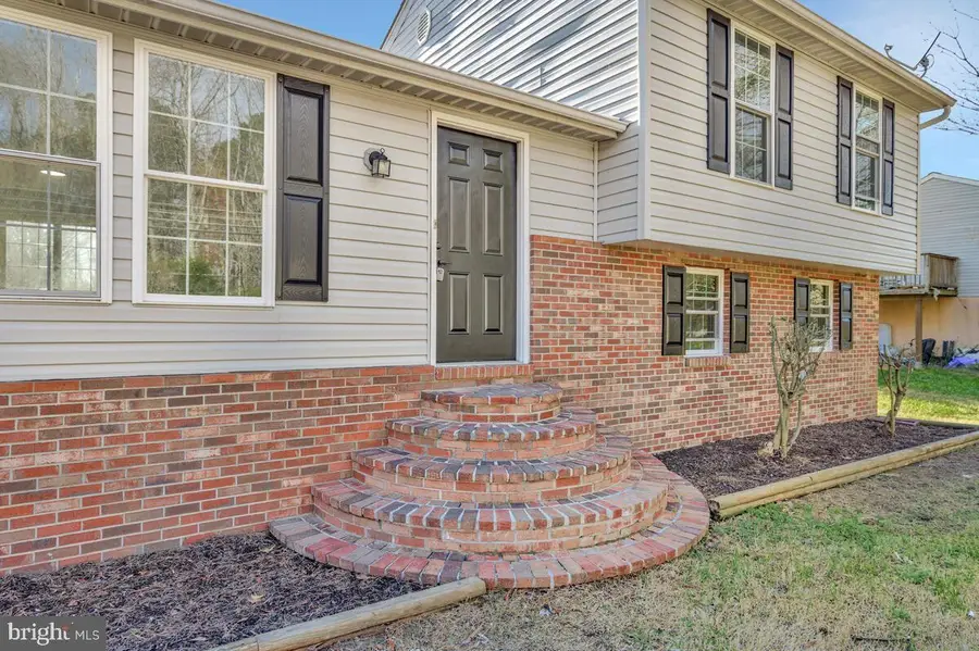 123 Cove Point Rd, Lusby, MD 20657 - Image #2