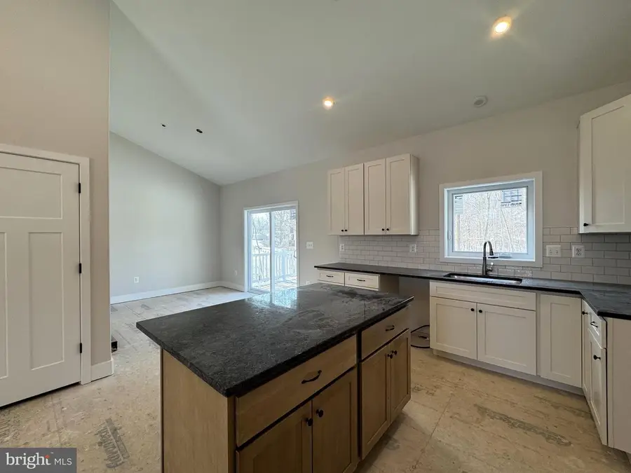 1362 Solomons Island Rd, Huntingtown, MD 20639 - #3