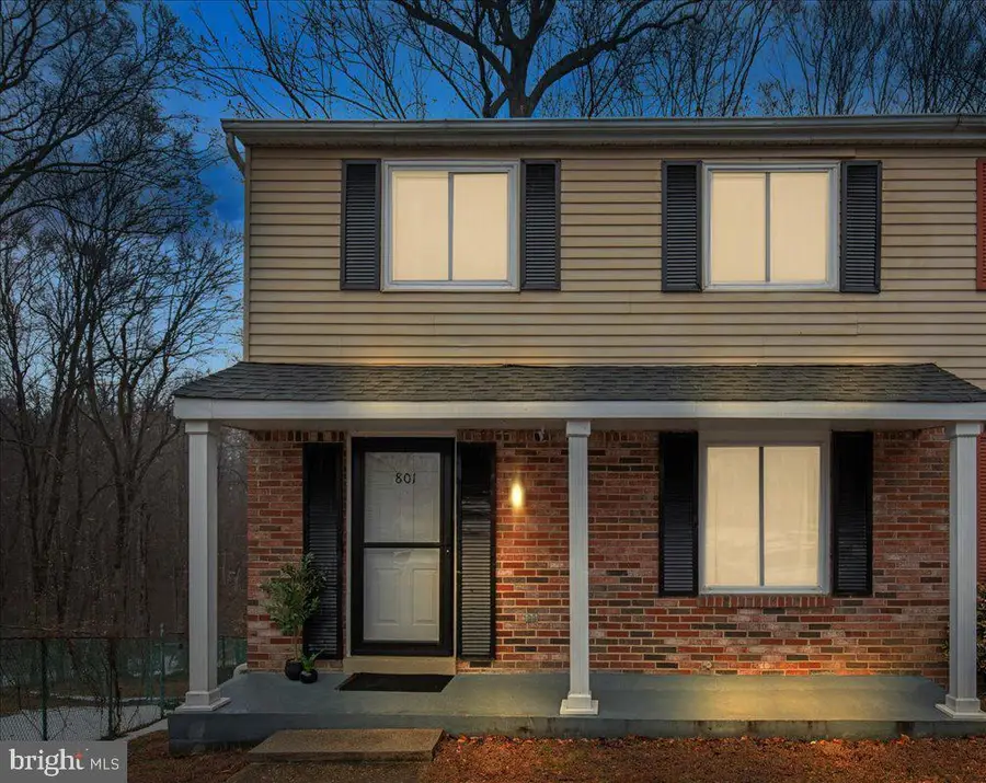 801 Calvert Towne Dr, Prince Frederick, MD 20678 - #3