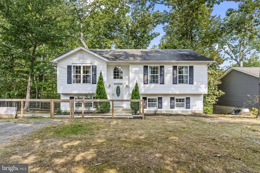 11609 Deadwood Dr, Lusby, MD 20657 - Image #2