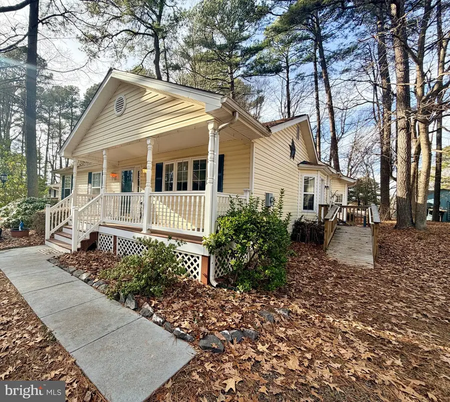 238 Leason Cove Dr, Lusby, MD 20657 - Image #2