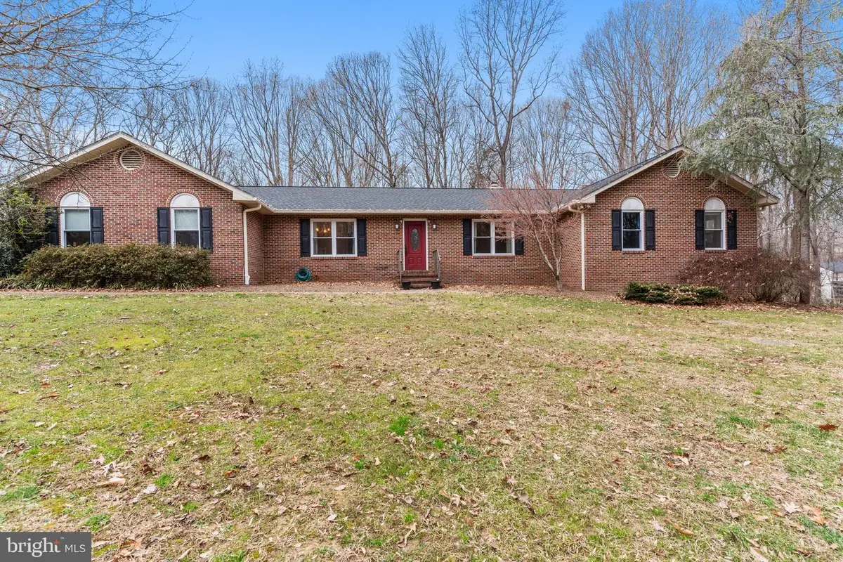8100 Simpson Farm Rd, Owings, MD 20736 - Image #1