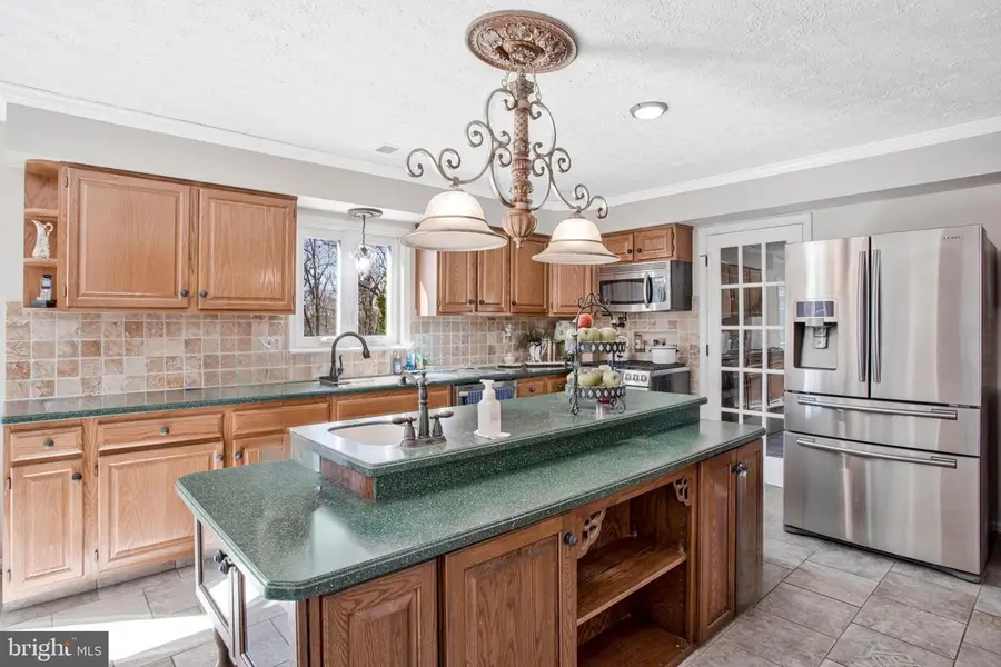 6400 Casey Way, Owings, MD 20736 - #3