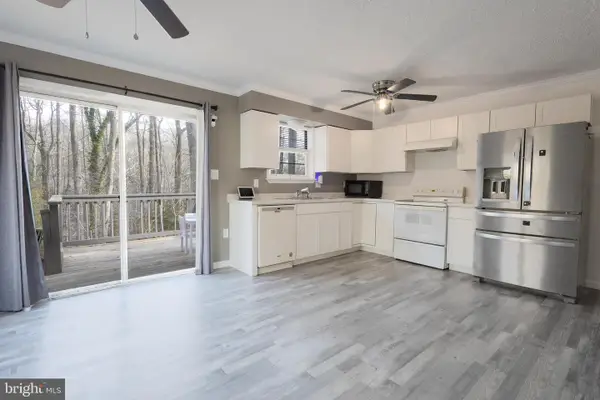 580 Evergreen Ct, LUSBY, MD 20657