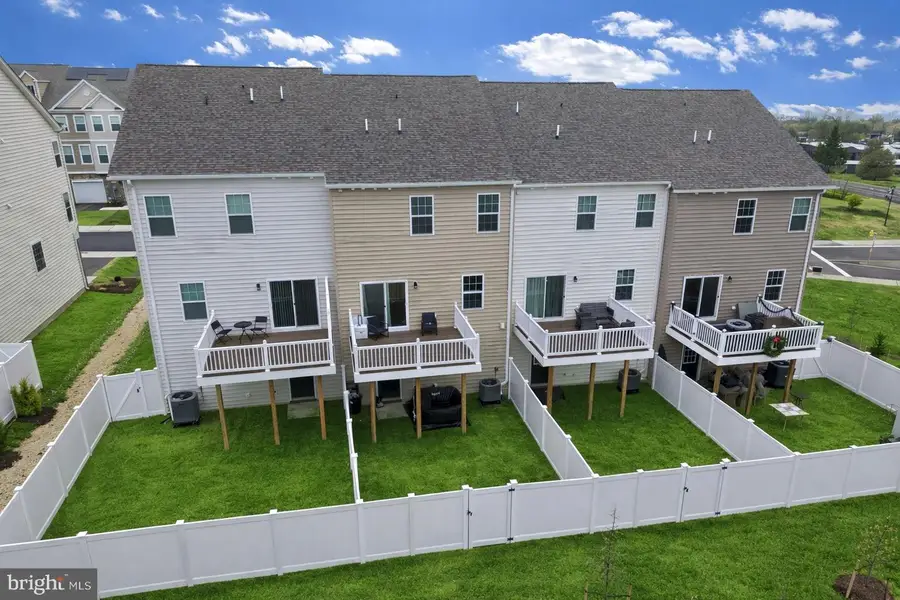 241 Sullivan Ln, Prince Frederick, MD 20678 - #3