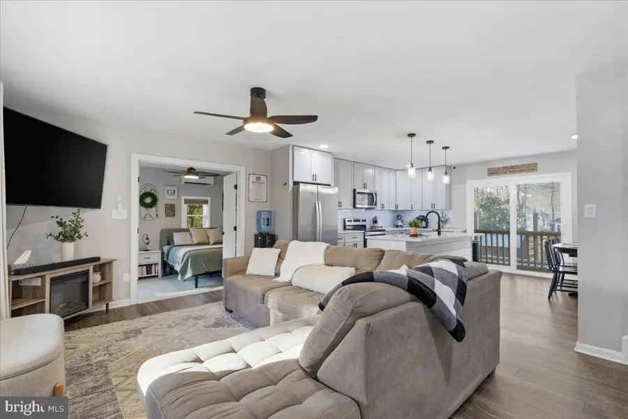 527 Dillon Dr, Lusby, MD 20657 - #3