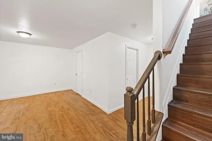 379 Cambridge Pl, Prince Frederick, MD 20678 - #3