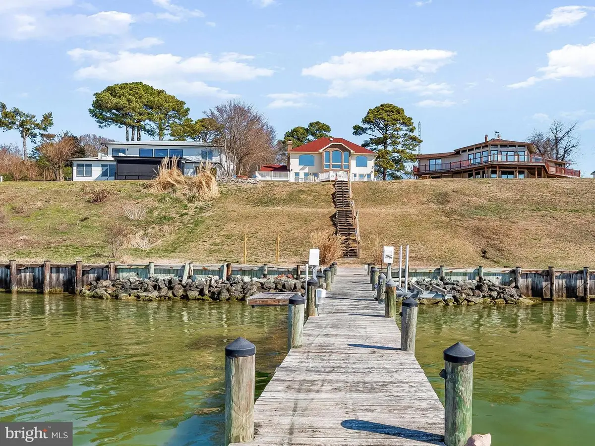 349 Overlook Dr, Lusby, MD 20657 - #1