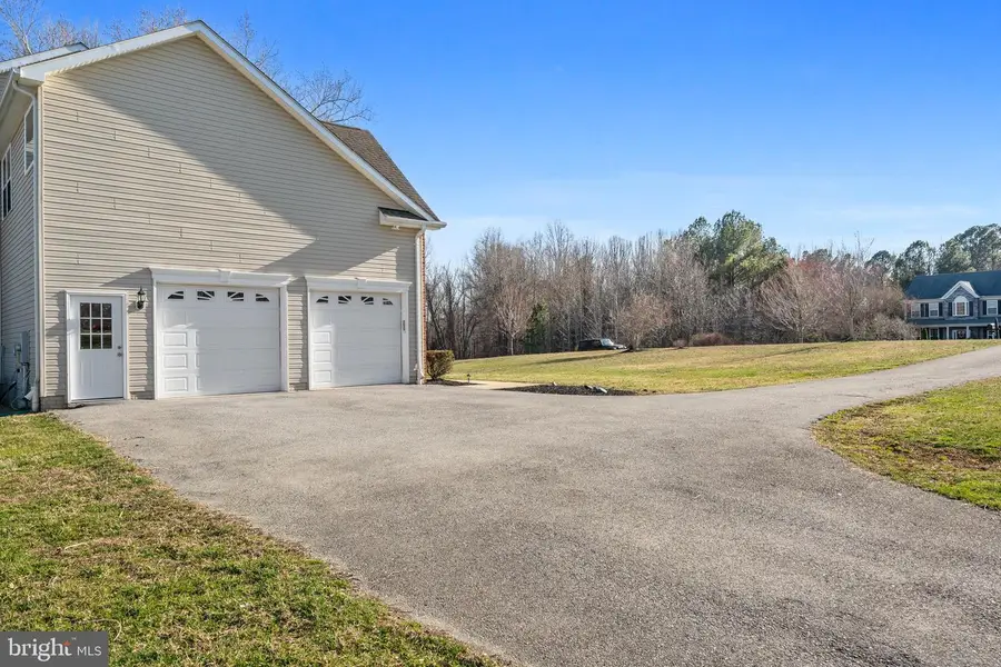 4337 Barberry Dr, Huntingtown, MD 20639 - #3