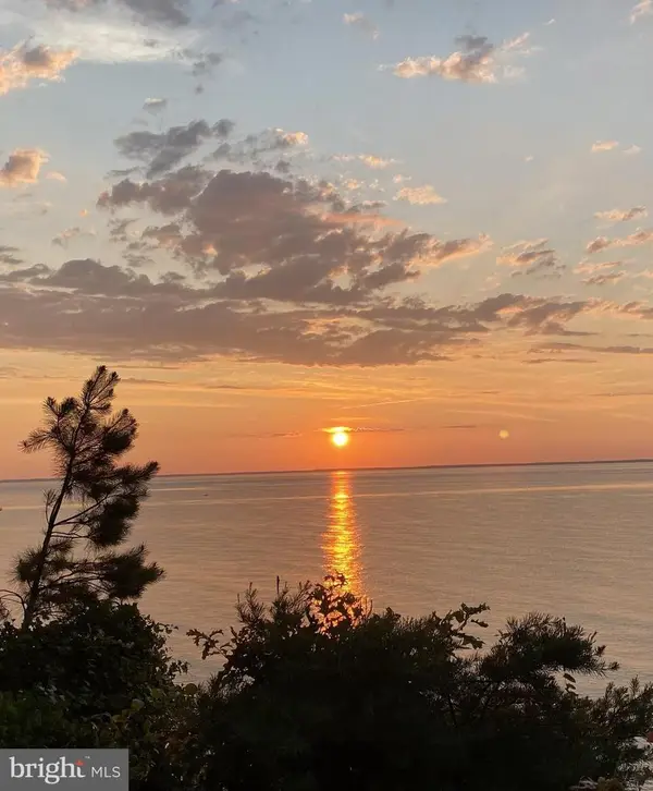 1165 Stagecoach Cir, LUSBY, MD 20657