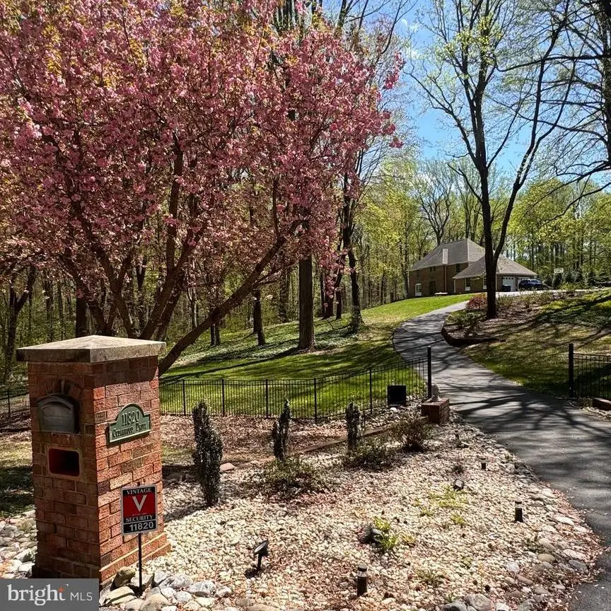 11820 Cedarwood Dr, Dunkirk, MD 20754 - #1