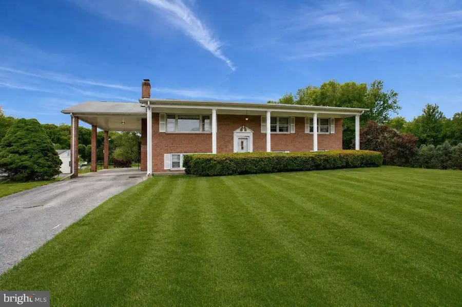 10700 Ward Rd, Dunkirk, MD 20754 - #2